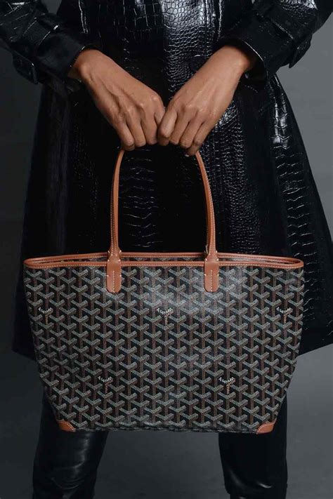 goyard tote large size|artois mm bag goyard price.